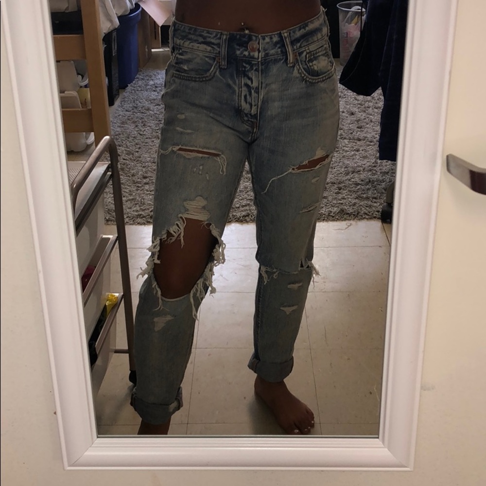 American Eagle Tomgirl Jeans